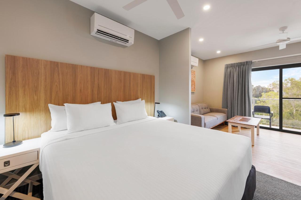 Best Western Plus North Lakes Hotel Exterior foto